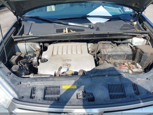 2013 Toyota Highlander Se V6 მანქანა იყიდება აუქციონზე, vin: 5TDBK3EH2DS248241, აუქციონის ნომერი: 46131632