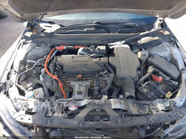 2022 Honda Accord Hybrid Sport მანქანა იყიდება აუქციონზე, vin: 1HGCV3F21NA026621, აუქციონის ნომერი: 46131668