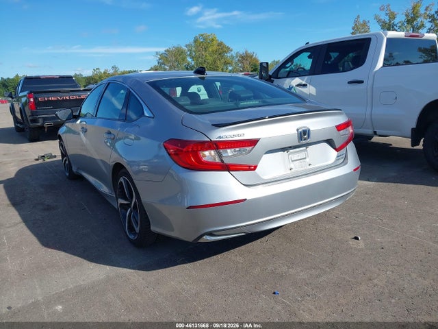 2022 Honda Accord Hybrid Sport მანქანა იყიდება აუქციონზე, vin: 1HGCV3F21NA026621, აუქციონის ნომერი: 46131668