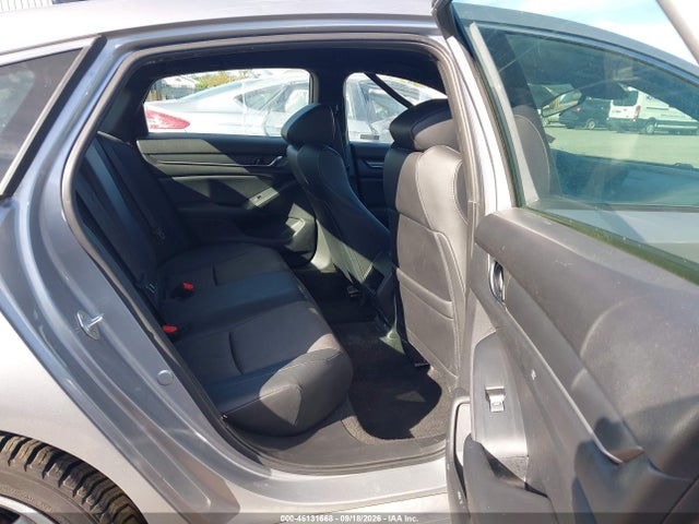 2022 Honda Accord Hybrid Sport მანქანა იყიდება აუქციონზე, vin: 1HGCV3F21NA026621, აუქციონის ნომერი: 46131668