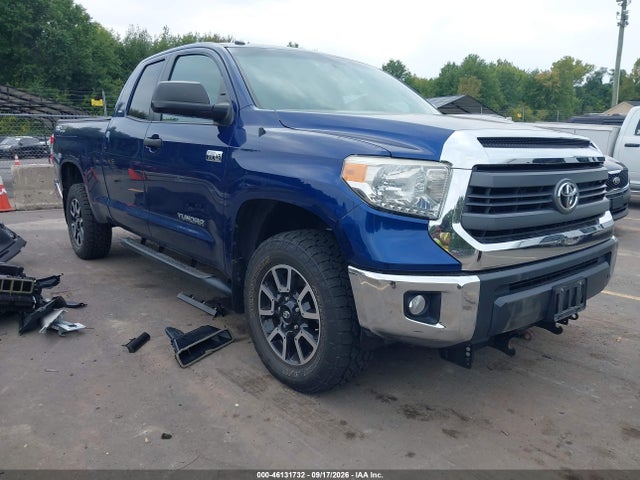 46131732 :رقم المزاد ، 5TFUYSF10EX399059 vin ، 2014 Toyota Tundra Crew Max Base/sr5 مزاد بيع