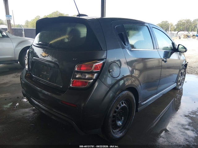 46131781 :رقم المزاد ، 1G1JD6SH5H4154277 vin ، 2017 Chevrolet Sonic Lt Auto مزاد بيع