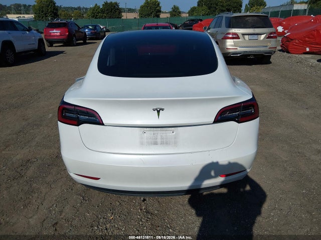 Tesla Model 3 Rear-wheel Drive 2023 5YJ3E1EAXPF573456 Image 16