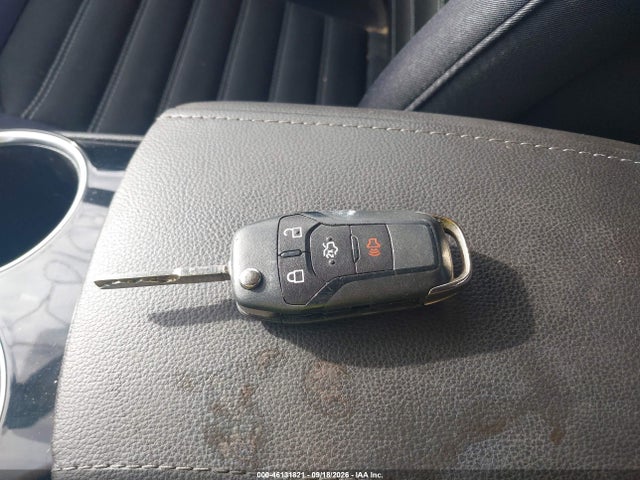 46131821 :رقم المزاد ، 1FA6P0H75E5358086 vin ، 2014 Ford Fusion Se مزاد بيع