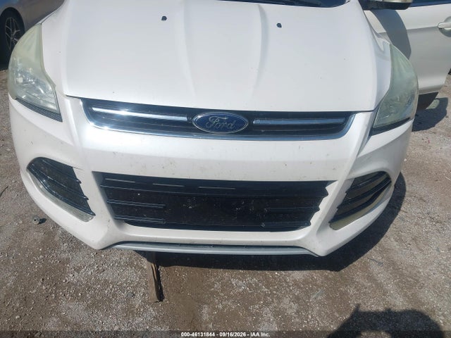 2015 Ford Escape Titanium მანქანა იყიდება აუქციონზე, vin: 1FMCU9JX0FUC37652, აუქციონის ნომერი: 46131844
