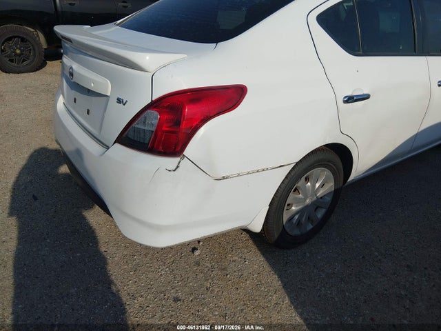 2017 Nissan Versa 1.6 Sv მანქანა იყიდება აუქციონზე, vin: 3N1CN7AP0HL886602, აუქციონის ნომერი: 46131862