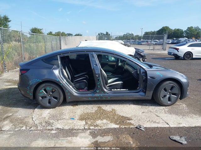 46131872 :رقم المزاد ، 5YJ3E1EB6NF174064 vin ، 2022 Tesla Model 3 Long Range Dual Motor All-wheel Drive مزاد بيع
