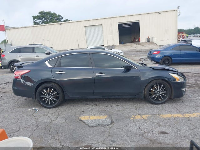 2013 Nissan Altima 2.5 S მანქანა იყიდება აუქციონზე, vin: 1N4AL3AP8DC280477, აუქციონის ნომერი: 46131903