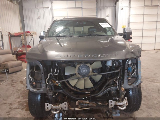 Продаж на аукціоні авто 2018 Ford F-350 Lariat, vin: 1FT8W3BT3JEB10748, номер лоту: 46131905