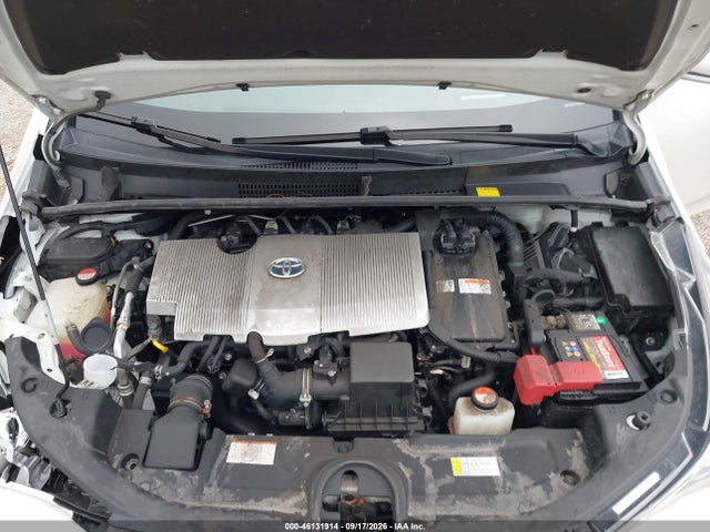 46131914 :رقم المزاد ، JTDKARFU2G3003690 vin ، 2016 Toyota Prius Three مزاد بيع