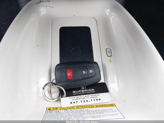 46131914 :رقم المزاد ، JTDKARFU2G3003690 vin ، 2016 Toyota Prius Three مزاد بيع