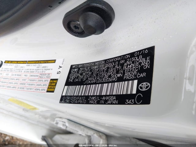 46131914 :رقم المزاد ، JTDKARFU2G3003690 vin ، 2016 Toyota Prius Three مزاد بيع