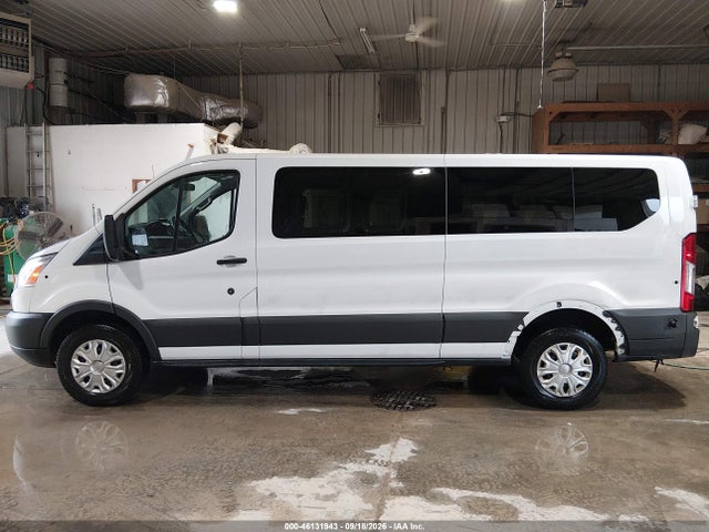 46131943 :رقم المزاد ، 1FBZX2ZM9FKB27772 vin ، 2015 Ford Transit-350 Xlt مزاد بيع