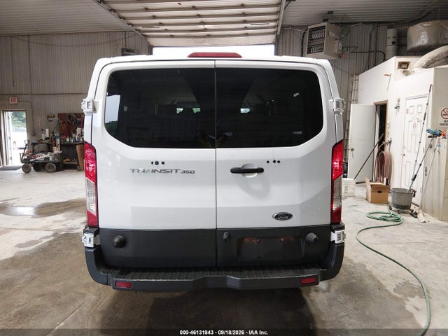46131943 :رقم المزاد ، 1FBZX2ZM9FKB27772 vin ، 2015 Ford Transit-350 Xlt مزاد بيع