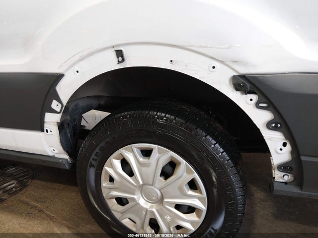 46131943 :رقم المزاد ، 1FBZX2ZM9FKB27772 vin ، 2015 Ford Transit-350 Xlt مزاد بيع