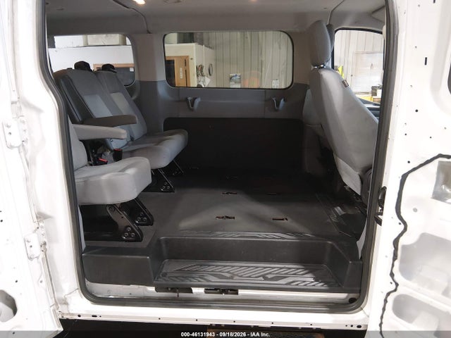 46131943 :رقم المزاد ، 1FBZX2ZM9FKB27772 vin ، 2015 Ford Transit-350 Xlt مزاد بيع