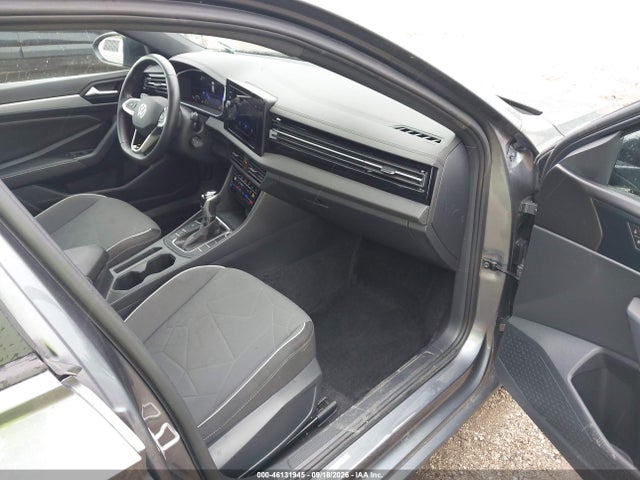 Продажа на аукционе авто 2025 Volkswagen Jetta 1.5t Sport, vin: 3VWBX7BUXSM014272, номер лота: 46131945