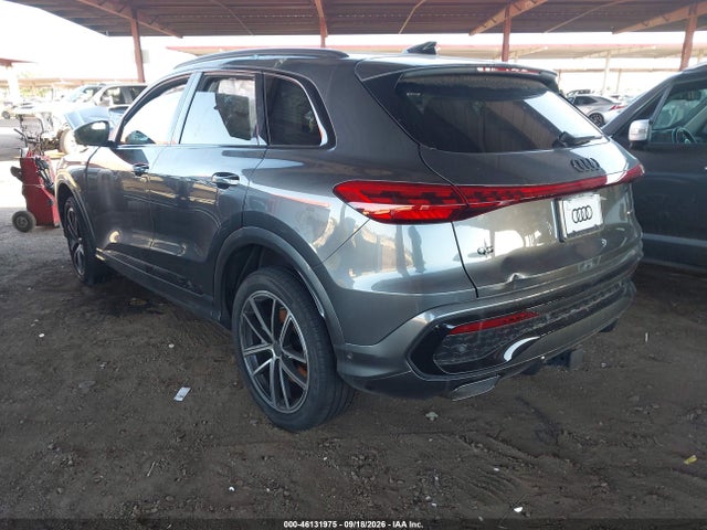 Audi Q5 2026 WA15AAGU7T2011047 Image 3