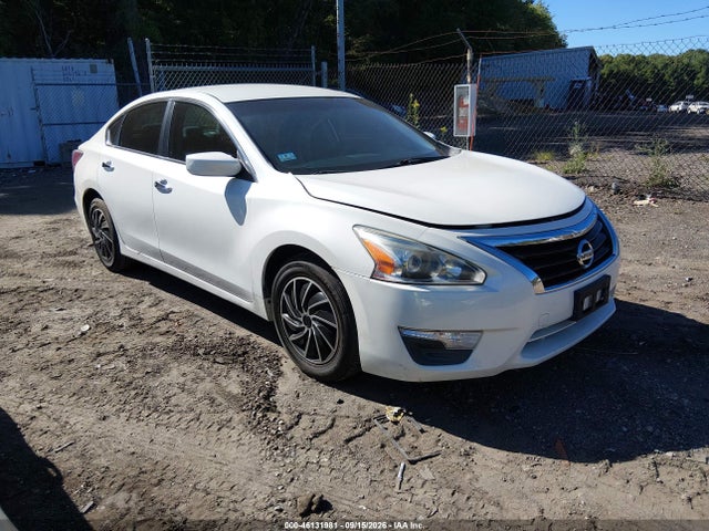 Auction sale of the 2015 Nissan Altima 2.5 S, vin: 1N4AL3AP4FC163403, lot number: 46131981