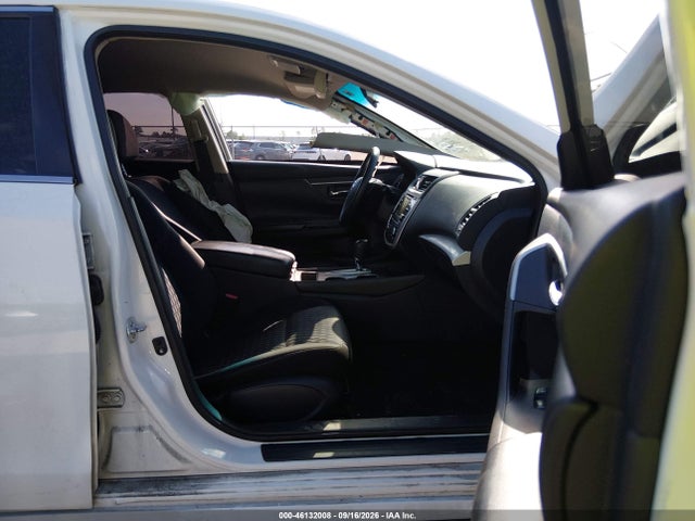 Продажа на аукционе авто 2017 Nissan Altima 2.5 S, vin: 1N4AL3AP3HN348629, номер лота: 46132008