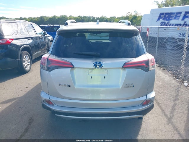 46132009 :رقم المزاد ، JTMRJREVXGD041090 vin ، 2016 Toyota Rav4 Hybrid Xle مزاد بيع