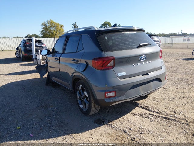 46132013 :رقم المزاد ، KMHRC8A30NU173664 vin ، 2022 Hyundai Venue Limited مزاد بيع