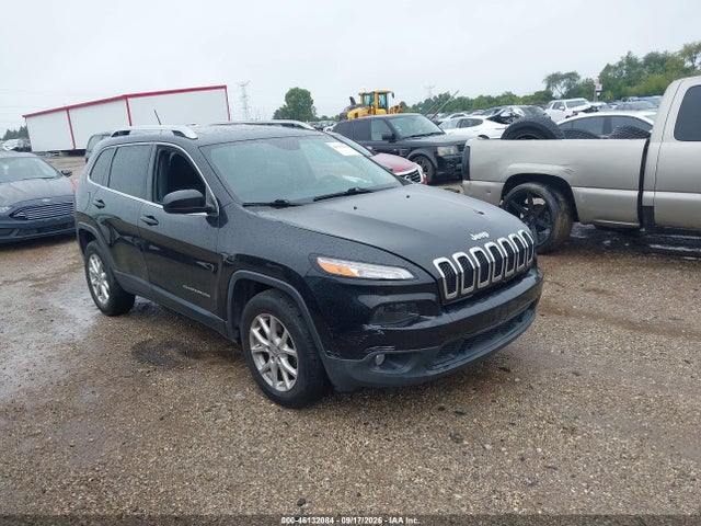 Продаж на аукціоні авто 2015 Jeep Cherokee Latitude, vin: 1C4PJMCS5FW556858, номер лоту: 46132084