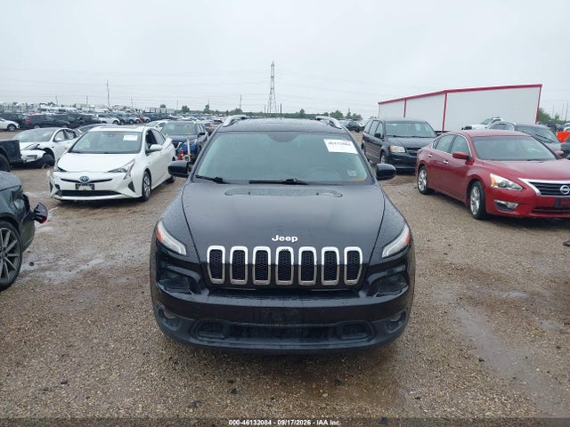 2015 Jeep Cherokee Latitude მანქანა იყიდება აუქციონზე, vin: 1C4PJMCS5FW556858, აუქციონის ნომერი: 46132084
