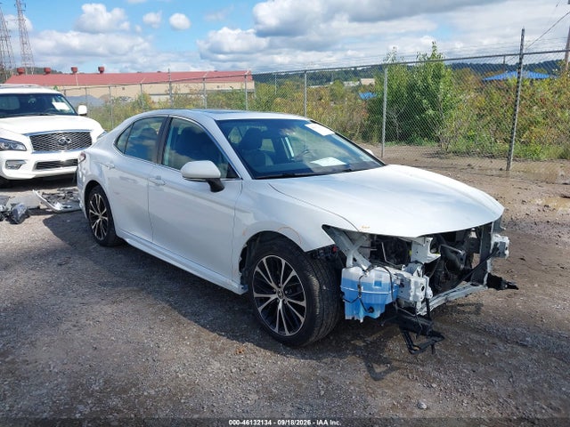 46132134 :رقم المزاد ، 4T1M11AK6LU951171 vin ، 2020 Toyota Camry Se مزاد بيع