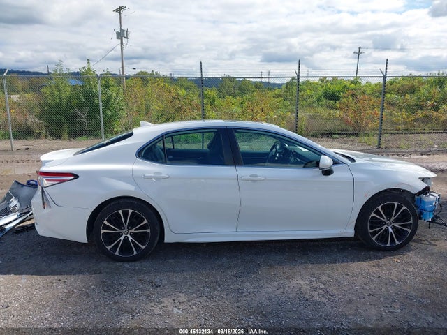 46132134 :رقم المزاد ، 4T1M11AK6LU951171 vin ، 2020 Toyota Camry Se مزاد بيع