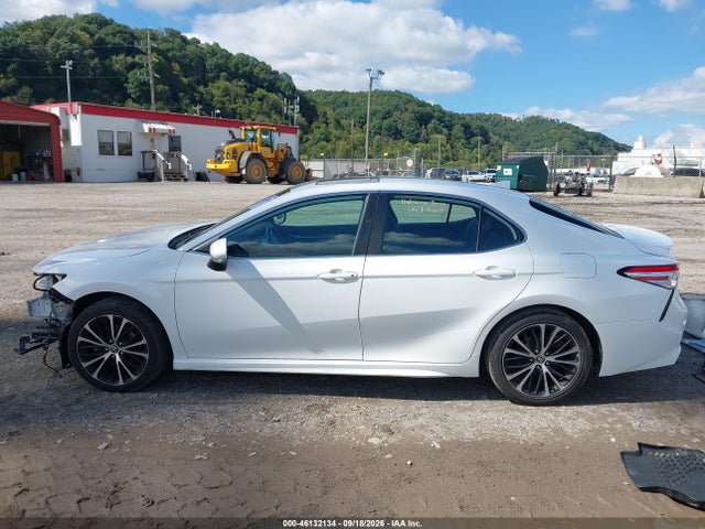 46132134 :رقم المزاد ، 4T1M11AK6LU951171 vin ، 2020 Toyota Camry Se مزاد بيع