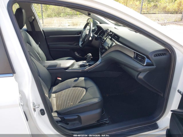 46132134 :رقم المزاد ، 4T1M11AK6LU951171 vin ، 2020 Toyota Camry Se مزاد بيع