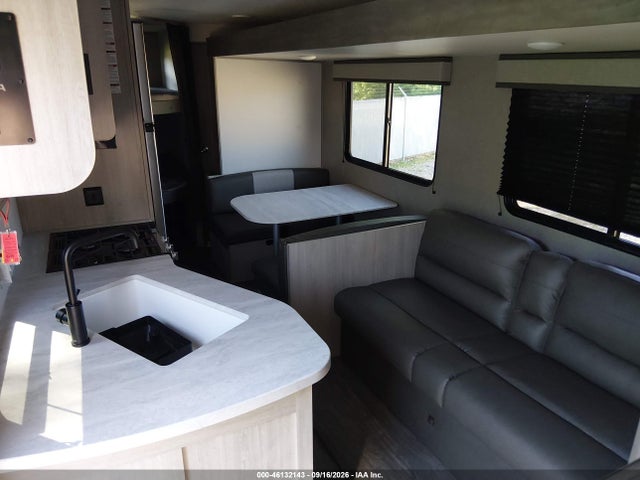 Продаж на аукціоні авто 2025 Forest River Aurora, vin: 5ZT2ARRB4SU044365, номер лоту: 46132143