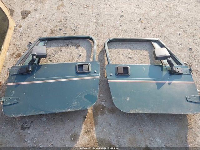 Продажа на аукционе авто 1994 Jeep Wrangler / Yj Sahara, vin: 1J4FY49S5RP445623, номер лота: 46132164