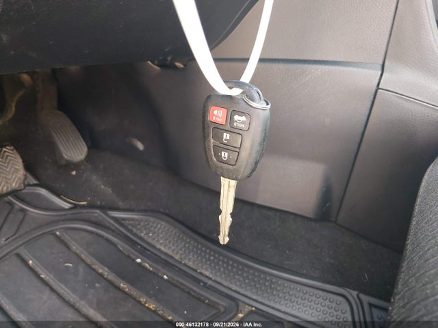 Продажа на аукционе авто 2017 Toyota Corolla Le, vin: 2T1BURHE7HC901367, номер лота: 46132178