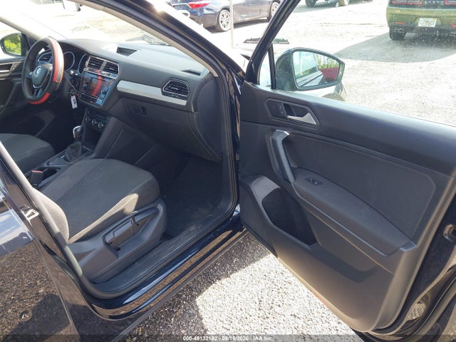 2019 Volkswagen Tiguan 2.0t S მანქანა იყიდება აუქციონზე, vin: 3VV1B7AX9KM091094, აუქციონის ნომერი: 46132192
