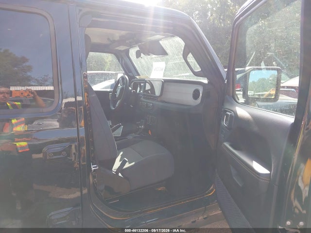 2026 Jeep Wrangler Sahara 4x4 მანქანა იყიდება აუქციონზე, vin: 1C4PJXEN3TW195148, აუქციონის ნომერი: 46132206