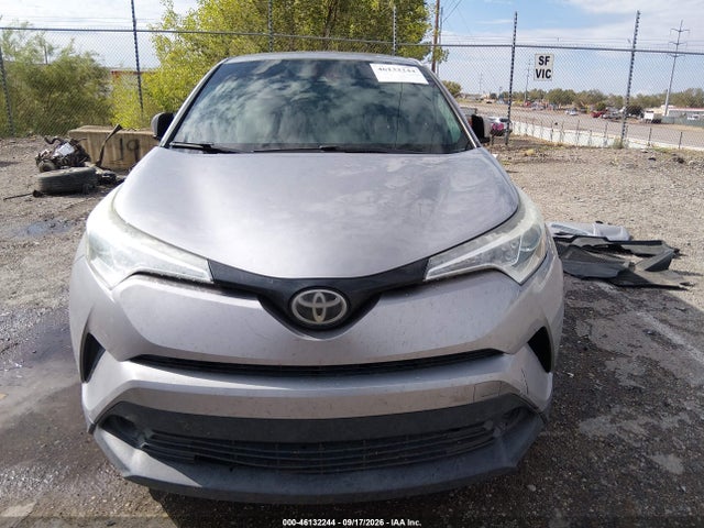 NMTKHMBX0JR034570 Toyota C-HR XLE