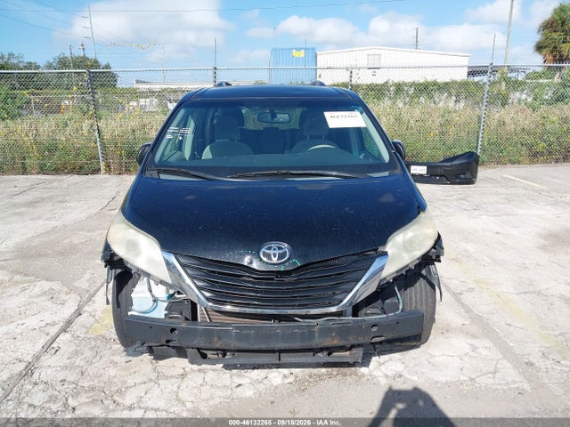 Aukcja sprzedaży 2014 Toyota Sienna Le V6 8 Passenger, vin: 5TDKK3DC9ES428999, numer aukcji: 46132265