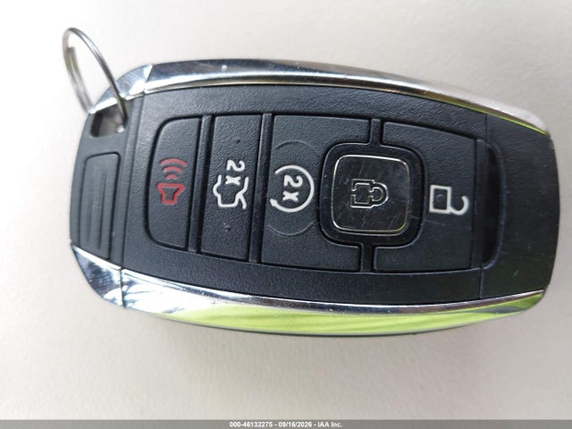 46132275 :رقم المزاد ، 5LMCJ3C95JUL21444 vin ، 2018 Lincoln Mkc Reserve مزاد بيع