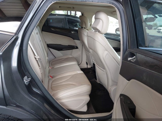 46132275 :رقم المزاد ، 5LMCJ3C95JUL21444 vin ، 2018 Lincoln Mkc Reserve مزاد بيع