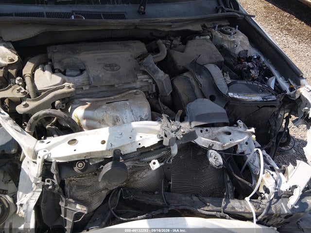 2014 Toyota Camry Xle მანქანა იყიდება აუქციონზე, vin: 4T4BF1FK4ER385571, აუქციონის ნომერი: 46132293