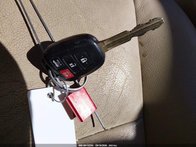 2014 Toyota Camry Xle მანქანა იყიდება აუქციონზე, vin: 4T4BF1FK4ER385571, აუქციონის ნომერი: 46132293