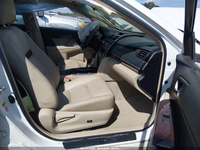 2014 Toyota Camry Xle მანქანა იყიდება აუქციონზე, vin: 4T4BF1FK4ER385571, აუქციონის ნომერი: 46132293