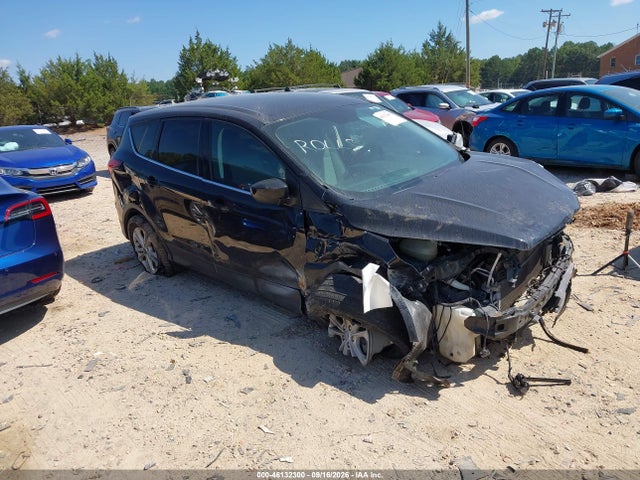 46132300 :رقم المزاد ، 1FMCU0GDXKUA07961 vin ، 2019 Ford Escape Se مزاد بيع