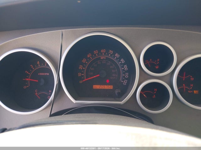 46132301 :رقم المزاد ، 5TFUW5F1XCX228094 vin ، 2012 Toyota Tundra Grade 5.7l V8 مزاد بيع