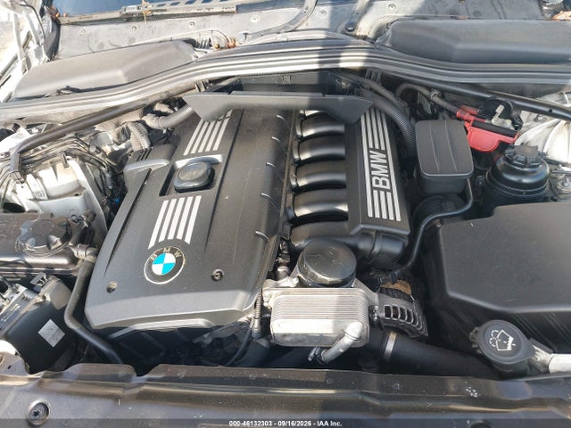 46132303 :رقم المزاد ، WBANU53559C118438 vin ، 2009 Bmw 528i مزاد بيع