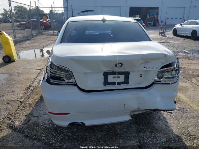 46132303 :رقم المزاد ، WBANU53559C118438 vin ، 2009 Bmw 528i مزاد بيع