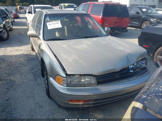 46132326 :رقم المزاد ، JHMCB7685PC061722 vin ، 1993 Honda Accord Se مزاد بيع