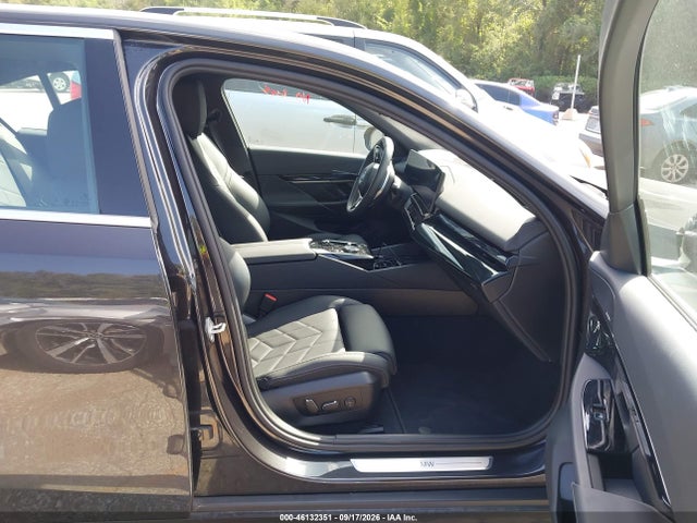 Aukcja sprzedaży 2027 Bmw 530i, vin: WBA53FJ00VCY13100, numer aukcji: 46132351